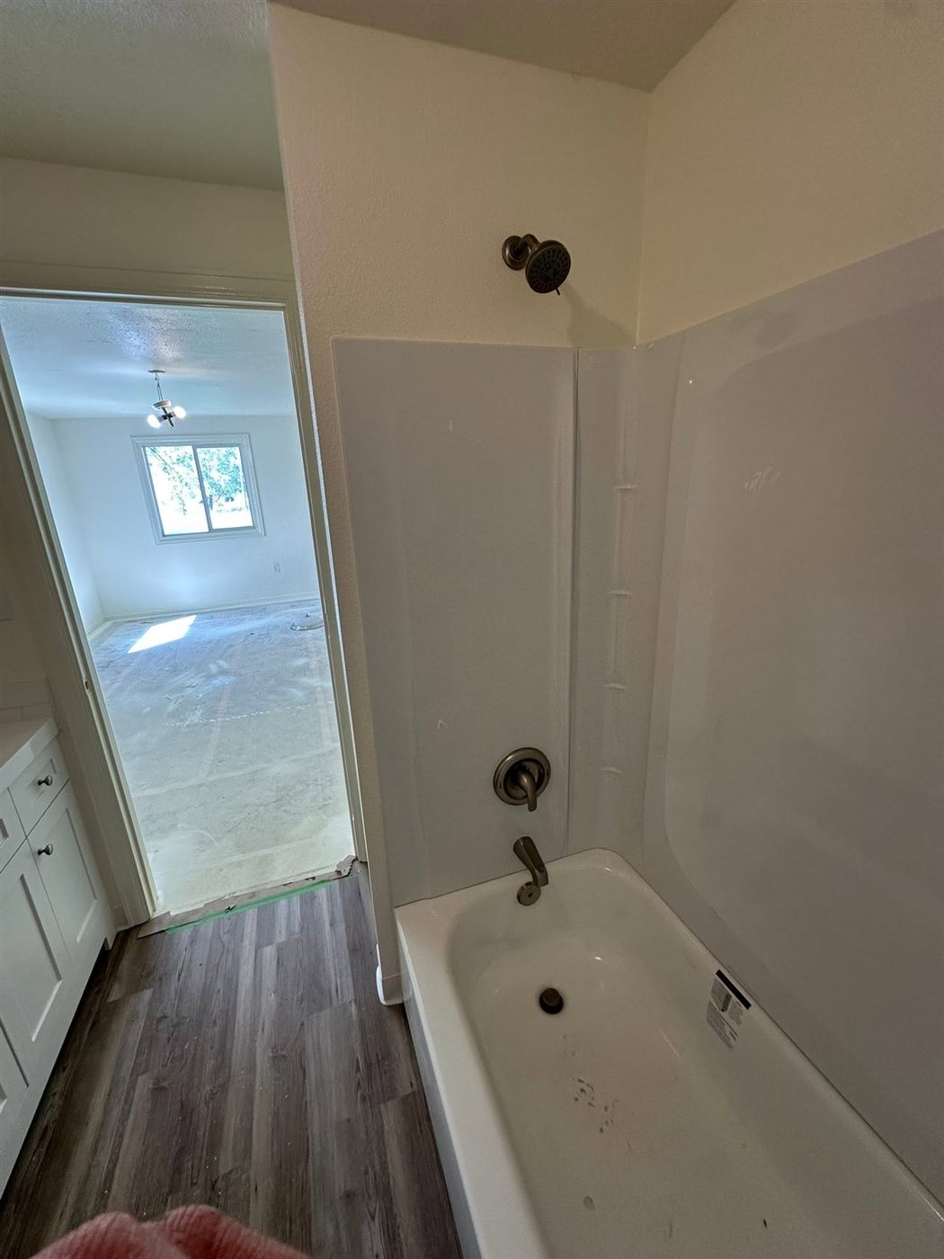 Finished tub and shower
